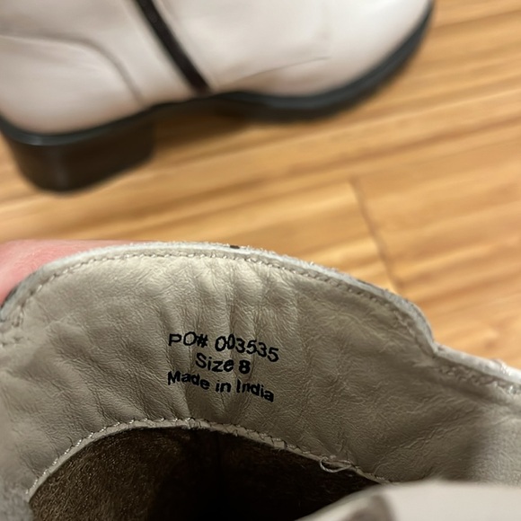 Off-White Boots Size 8 - Picture 8 of 11